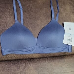 Stylish Blue Wireless Bra